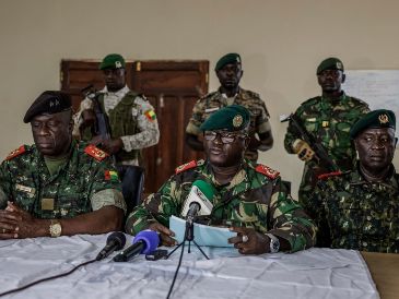 El general de brigada Denis N