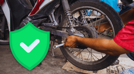 La presión ideal para las llantas de una moto siempre será la que se indique en el manual de usuario. ESPECIAL / CANVA