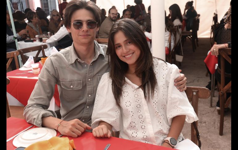 Diego Torres y Regina Ledesma. GENTE BIEN JALISCO / Revista del 28 de noviembre 2025