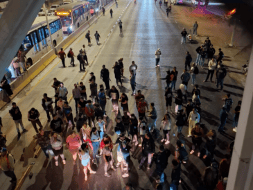 Los manifestantes aseguran que esta modificación redujo drásticamente la cobertura en la zona. ESPECIAL