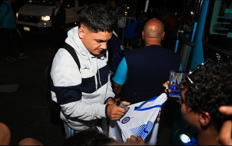 El equipo capitalino se enfoca plenamente en el compromiso de este jueves en la cancha del Estadio Akron. EL INFORMADOR/ J. ACOSTA.