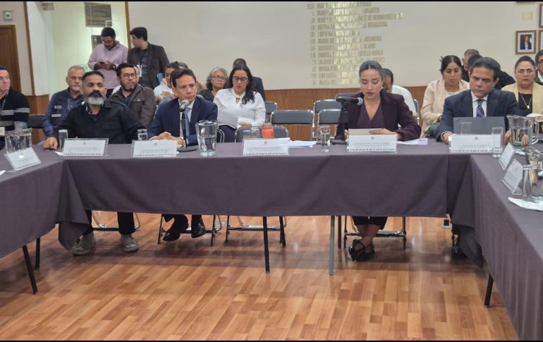 Autoridades forenses detallaron en el Congreso la situación actual de cuerpos sin identificar en el estado. EL INFORMADOR/M.HERNÁNDEZ