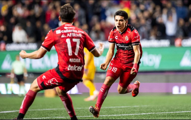 Gilberto Mora (der.) marcó el tercer gol del encuentro. IMAGO7/A. Gutiérrez