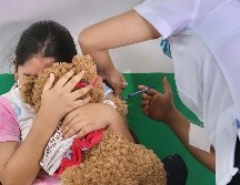 Personal de salud aplica vacunas en distintas unidades de Jalisco para proteger a la población durante todo el año. SUN/Archivo