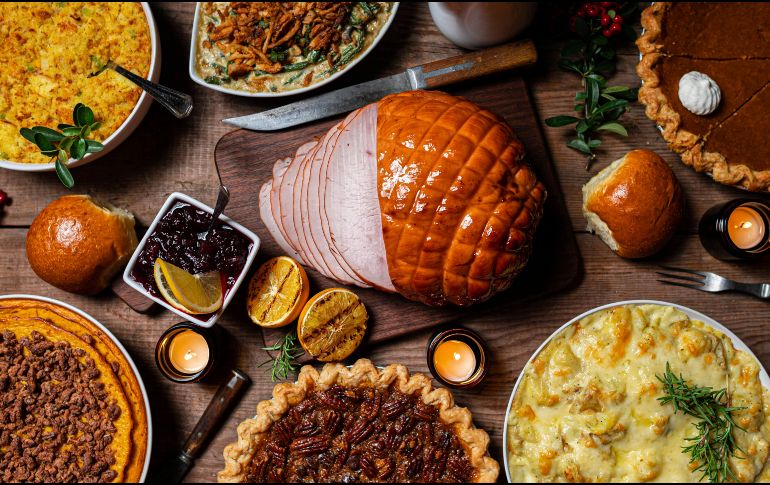 En 1863, durante el mandato de Abraham Lincoln, se estableció oficialmente que el último jueves de noviembre se celebraría el Día de Acción de Gracias. Unsplash
