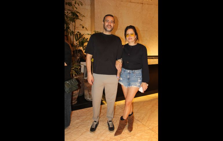 Oscar Barrera y Christianne Sandoval. GENTE BIEN JALISCO / Revista del 28 de noviembre 2025