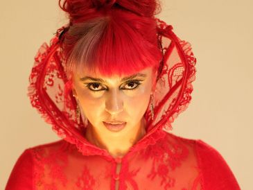 Erika Maldonado es una de las autoras de "Apaguemos la luz y entremos a la noche". ESPECIAL.