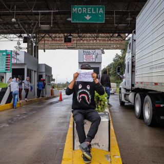 Transportistas y productores liberan primeros bloqueos tras reunión en Segob