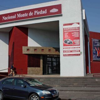¿Quién es el director del Nacional Monte de Piedad que renunció en plena huelga?