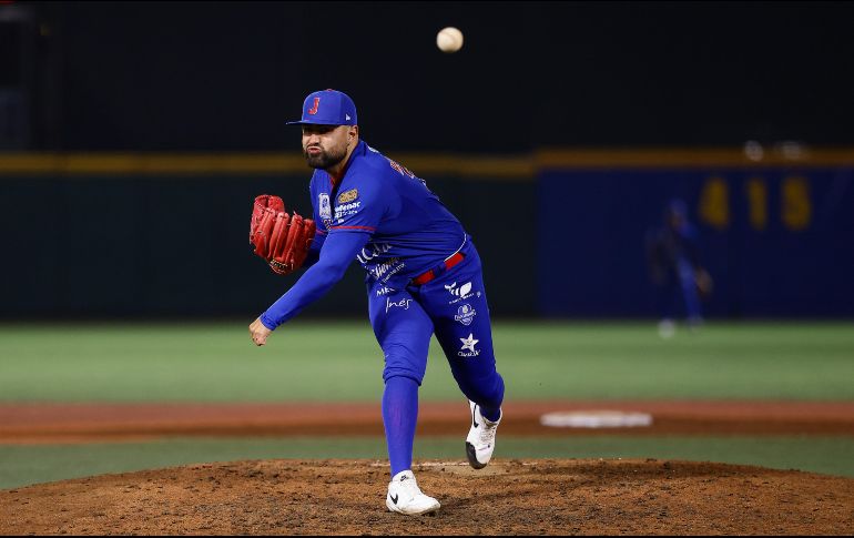 Alemao Hernández se anotó la victoria después de lanzar seis entradas en las que permitió dos hits, ponchó a uno y no admitió carreras. CORTESÍA/Charros de Jalisco
