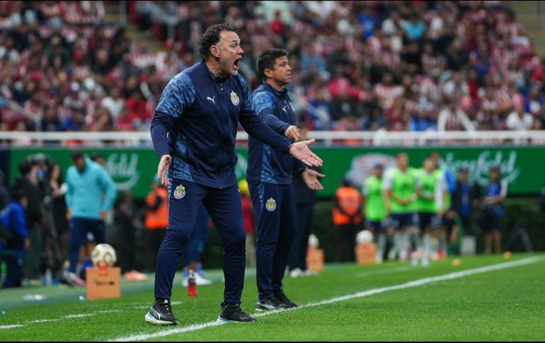 Milito diagnosticó que el primer juego contra Cruz Azul fue parejo, con oportunidades de gol para ambos equipos. IMAGO7/H. Ramírez