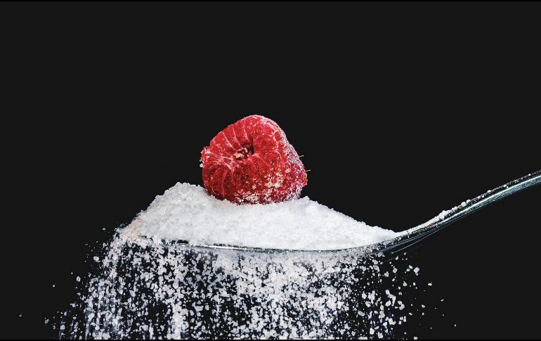 Diversos estudios han demostrado que el consumo de azúcares libera neurotransmisores asociados a sentir placer. UNSPLASH / F. MROZ