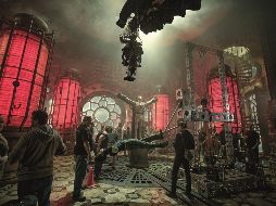 El volumen, que incluye más de 500 fotografías, entrevistas y un texto del propio director.CORTESÍA