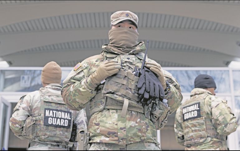 Además del freno a solicitudes de asilo, aumentó la vigilancia en Washington. EFE