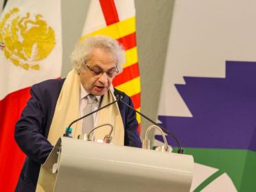 Maalouf recordó el momento en que recibió la noticia del Premio FIL de Literatura en Lenguas Romances y destacó la relevancia del galardón en el panorama cultural. EL INFORMADOR / A. Navarro