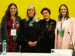 Ana Laura Rascón, Sandra Solares, Mónica Lozano y Fernanda Eguiarte reflexionaron sobre cómo las adaptaciones literarias están renovando la representación compleja y auténtica de las mujeres en pantalla. EL INFORMADOR/ A. NAVARRO.