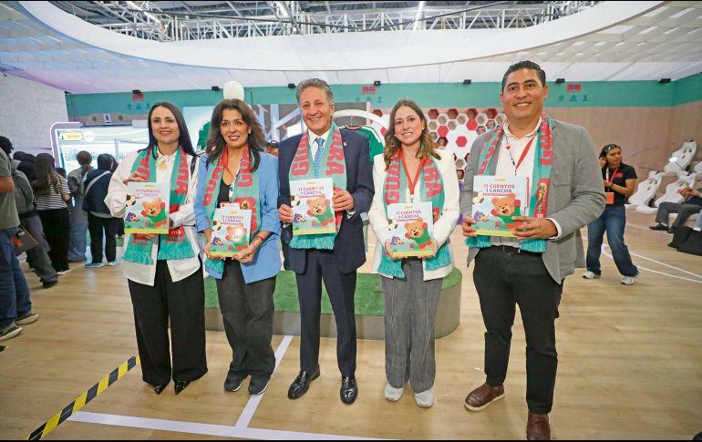 El presidente municipal de Zapopan recorrió el Pabellón Mundialista. ESPECIAL