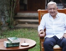 Señaló que el libro busca reconocer la “civilización negada”, concepto del antropólogo Guillermo Bonfil Batalla. ESPECIAL / X / @lopezobrador_