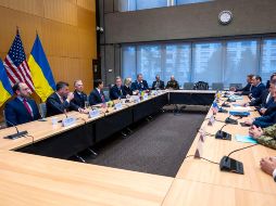 Kiev quiere que ambos líderes aborden los detalles más importantes del acuerdo marco para poner fin a la guerra negociado entre emisarios en Ginebra. EFE/ARCHIVO