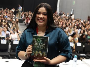 La aparición de Karine Bernal Lobo en la FIL Guadalajara no solo confirmó su éxito: lo amplificó. EL INFORMADOR/ A. NAVARRO.