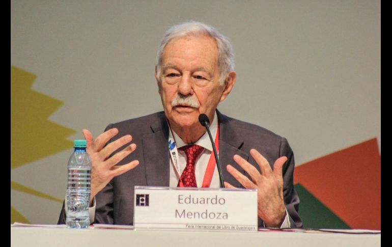Ante un auditorio lleno, Eduardo Mendoza encabezó este domingo la apertura del Salón Literario Carlos Fuentes en la Feria Internacional del Libro de Guadalajara. EL INFORMADOR / H. Navarro