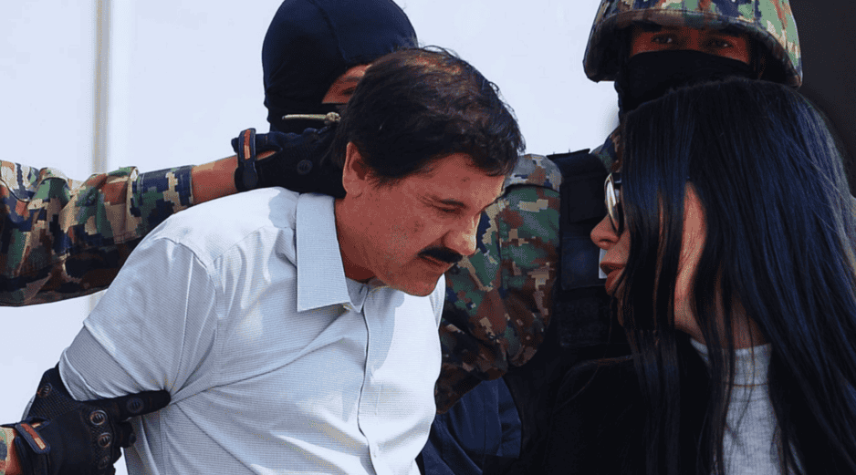 A Emma Coronel por primera vez se le escucha pronunciar frases que buscan romper con la imagen pública que la ha rodeado. AFP / ARCHIVO