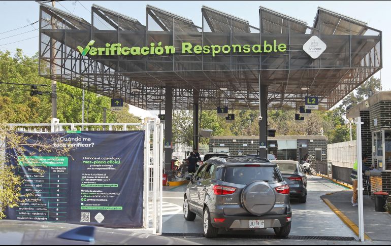 Durante 2025, el Gobierno de Jalisco continúa impulsando acciones para la protección del medio ambiente, entre ellas el programa de Verificación Vehicular, diseñado para disminuir las emisiones contaminantes y favorecer una mejor calidad del aire en el Estado. EL INFORMADOR / ARCHIVO