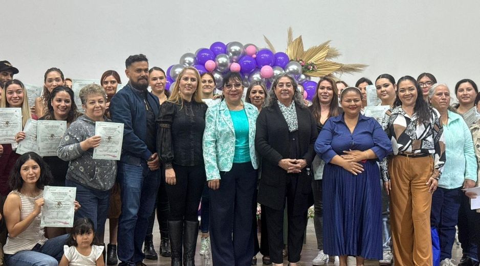 44 mujeres y un hombre concluyeron exitosamente cuatro cursos de capacitación en Zapotlanejo. CORTESÍA
