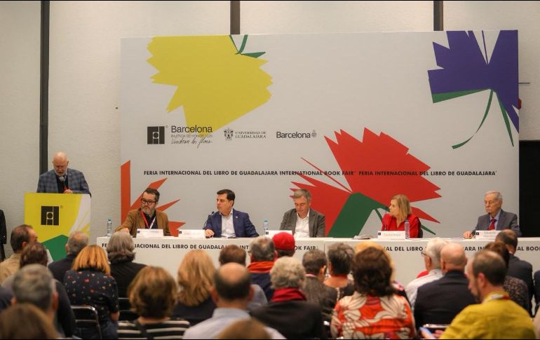 Participantes del homenaje “Carmen Balcells. La revolución del mundo editorial” durante la FIL Guadalajara. EL INFORMAADOR/A.NAVARRO