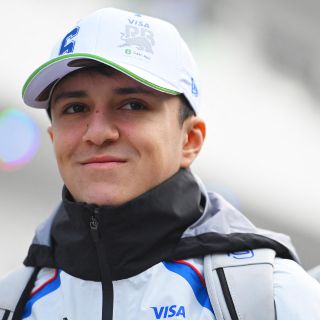 Red Bull anuncia a piloto que será compañero de Verstappen en 2026