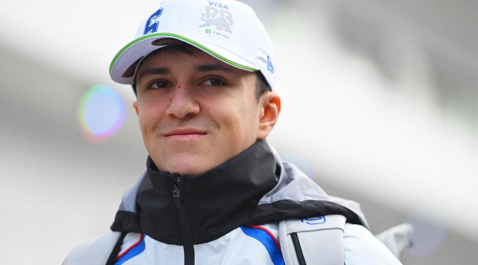 Isack Hadjar se unirá a Max Verstappen para formar la alineación de pilotos de Re Bull para 2026. AFP / ARCHIVO
