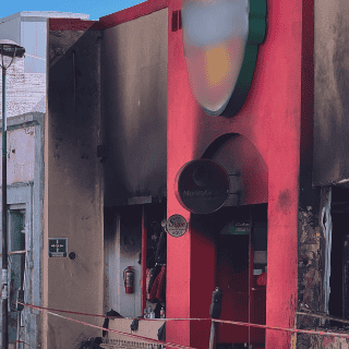 Aún no hay detenidos por el incendio al interior de una tienda en Sonora