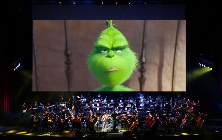 Con música en vivo e inspiración cinematográfica, El Grinch ofrecerá un espectáculo que busca sorprender y encantar al público. SUN/ARCHIVO/ESPECIAL