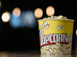 La cartelera no sólo estará llena de nuevas películas, también habrá el reestreno de una película clásica. /CANVA