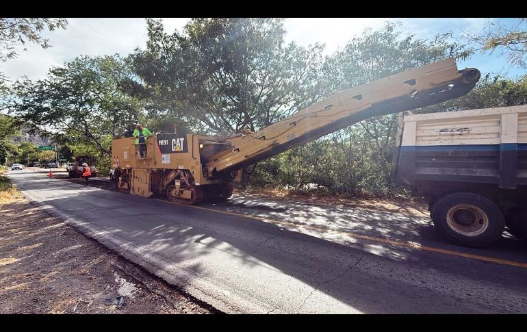 Los trabajos consistirán en fresado, bacheo y renivelaciones, colocación de nueva carpeta asfáltica y señalamiento. ESPECIAL