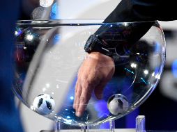 Los 48 lugares se repartirán en 12 grupos de cuatro participantes cada uno. AFP/Archivo