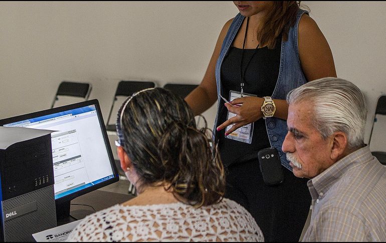 Para enviar la declaración, es necesario contar con e.firma y con un servicio de banca electrónica, pues el pago debe realizarse mediante transferencia. EL INFORMADOR / ARCHIVO