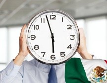 La implementación será gradual, con una disminución de dos horas por año a partir de 2027. ESPECIAL / CANVA