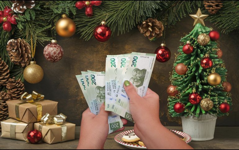 Hasta este año 2025, el aguinaldo corresponde al pago de 15 días de salario. ESPECIAL / CANVA