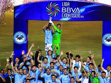 La Jaiba Brava celebró el campeonato con su afición. IMAGO7/R. Vogel