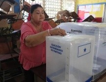 La consejera presidenta del ente electoral de Honduras, Ana Paola Hall, atribuyó este sábado a 