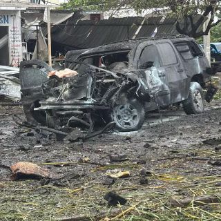 TODO sobre el coche bomba que dejó cinco muertos en Coahuayana