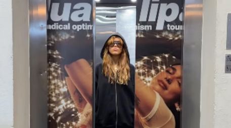 Bu Cuarón debutó oficialmente en la música el 21 de febrero de 2024 con su sencillo y video 