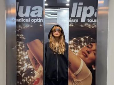 Bu Cuarón debutó oficialmente en la música el 21 de febrero de 2024 con su sencillo y video "Viceversa", producido por el ganador del premio Oscar Emmanuel "El Chivo" Lubezki. ESPECIAL