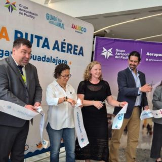 Aerolínea canadiense inaugura nueva ruta Guadalajara–Calgary