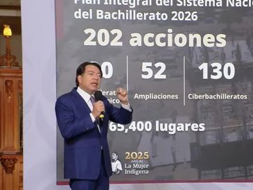 Mario Delgado explicó que el "ciber bachillerato" representa una evolución del esquema tradicional de los "telebachilleratos". ESPECIAL