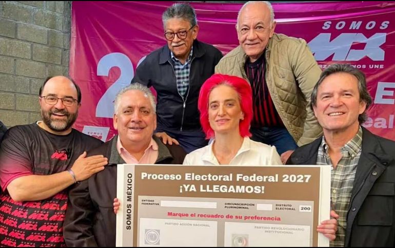 La Coordinación Nacional junto con la militancia de Somos MX, y las y los jóvenes de Somos Impacto se concentraron en el jardín 