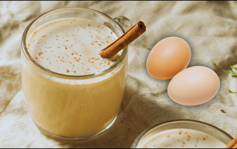 De acuerdo con la Encyclopædia Britannica, el origen del ponche de huevo puedes rastrearse hasta la Inglaterra del siglo XIV. ESPECIAL / CANVA