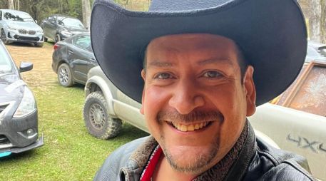 El Cometa Show desarrolló su carrera en centros de espectáculos del norte del país, pero las redes sociales lo proyectaron a nivel nacional e internacional. INSTAGRAM/elcometashow