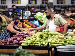 Las ofertas son válidas en las más de 2 mil sucursales físicas de Walmart y en su tienda en línea. AFP/Archivo